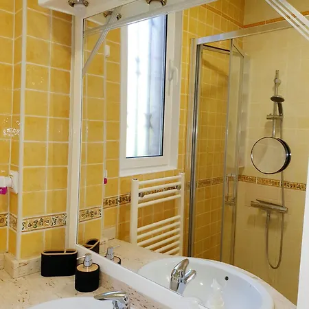 Casita Acogedora En El Centro De Apartment *